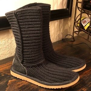 UGG Black Knit Boots 6 *Read description*